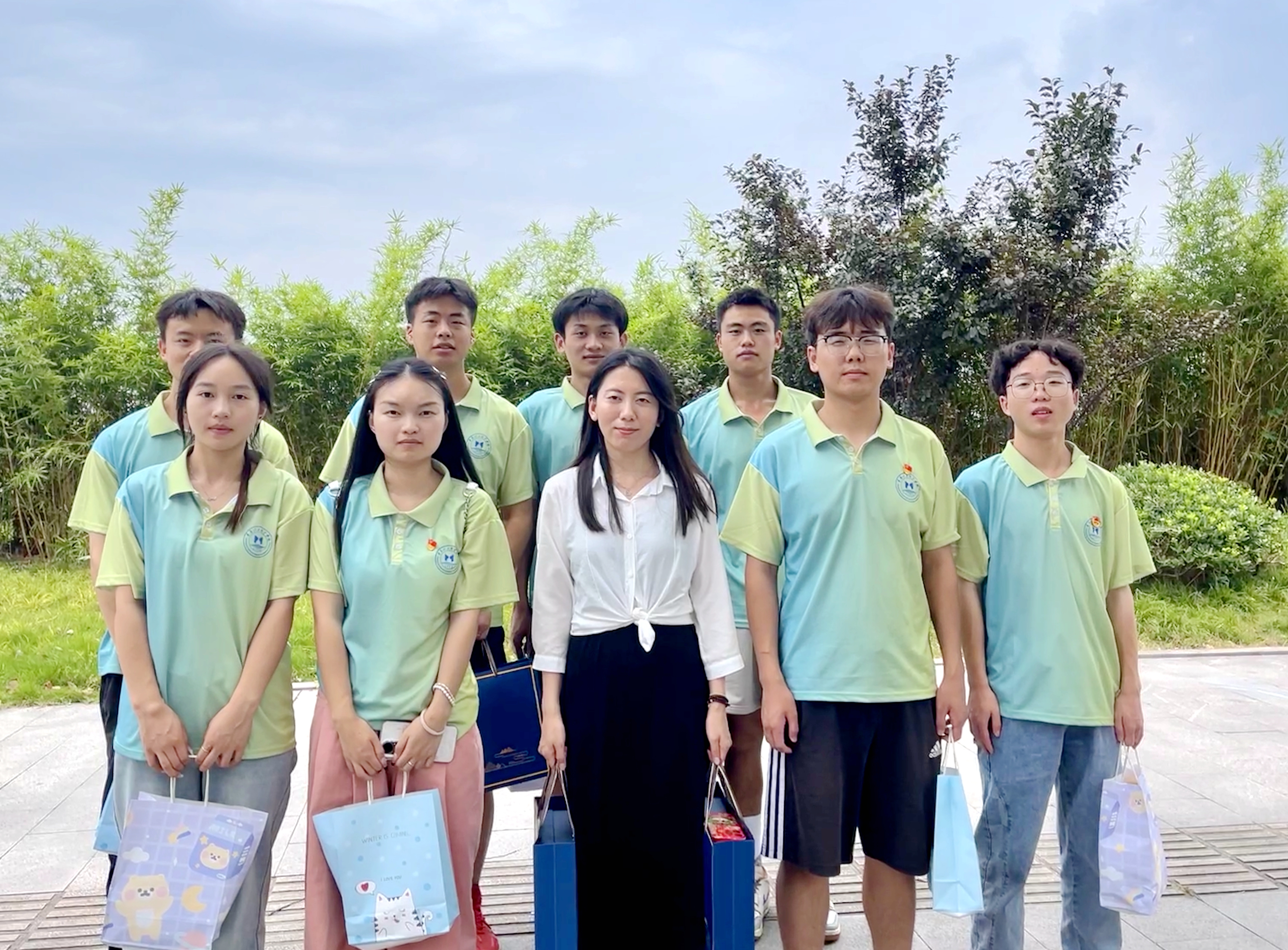 图片6.jpg 图片6.jpg